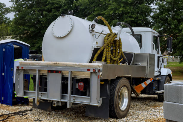 Best Portable restroom solutions  in Ferndale, MD